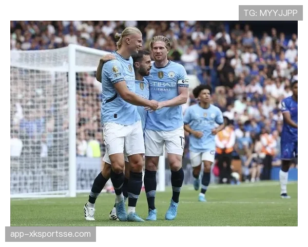 哈兰德与梅西同年龄阶段效率数据对比分析