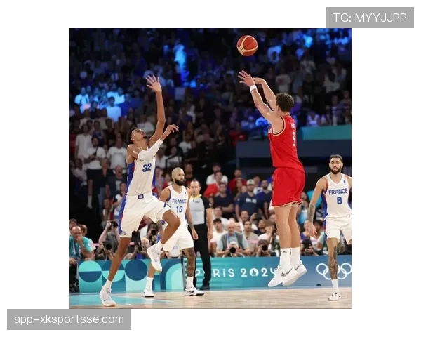 弗朗茨·瓦格纳三分出手提升显著 拉开与队友关键时刻得分差距